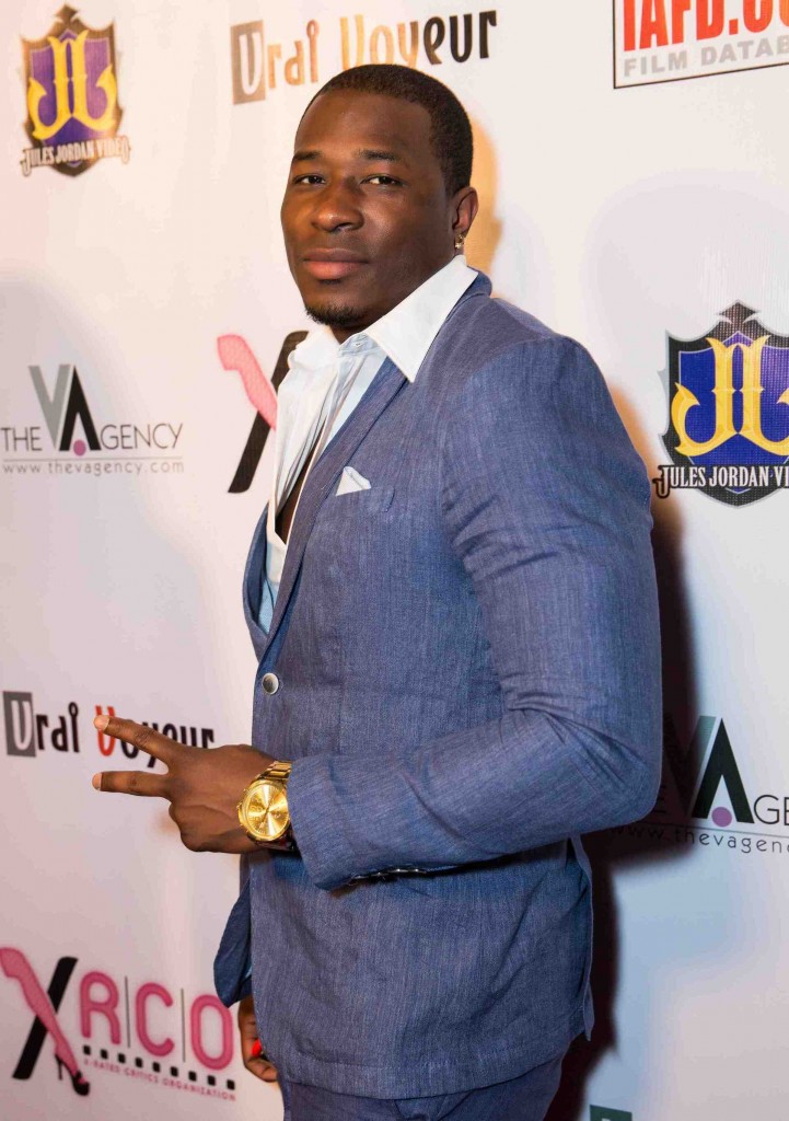| Rob Piper Signs with The Rub PR & Readies for Awards SeasonRogReviews