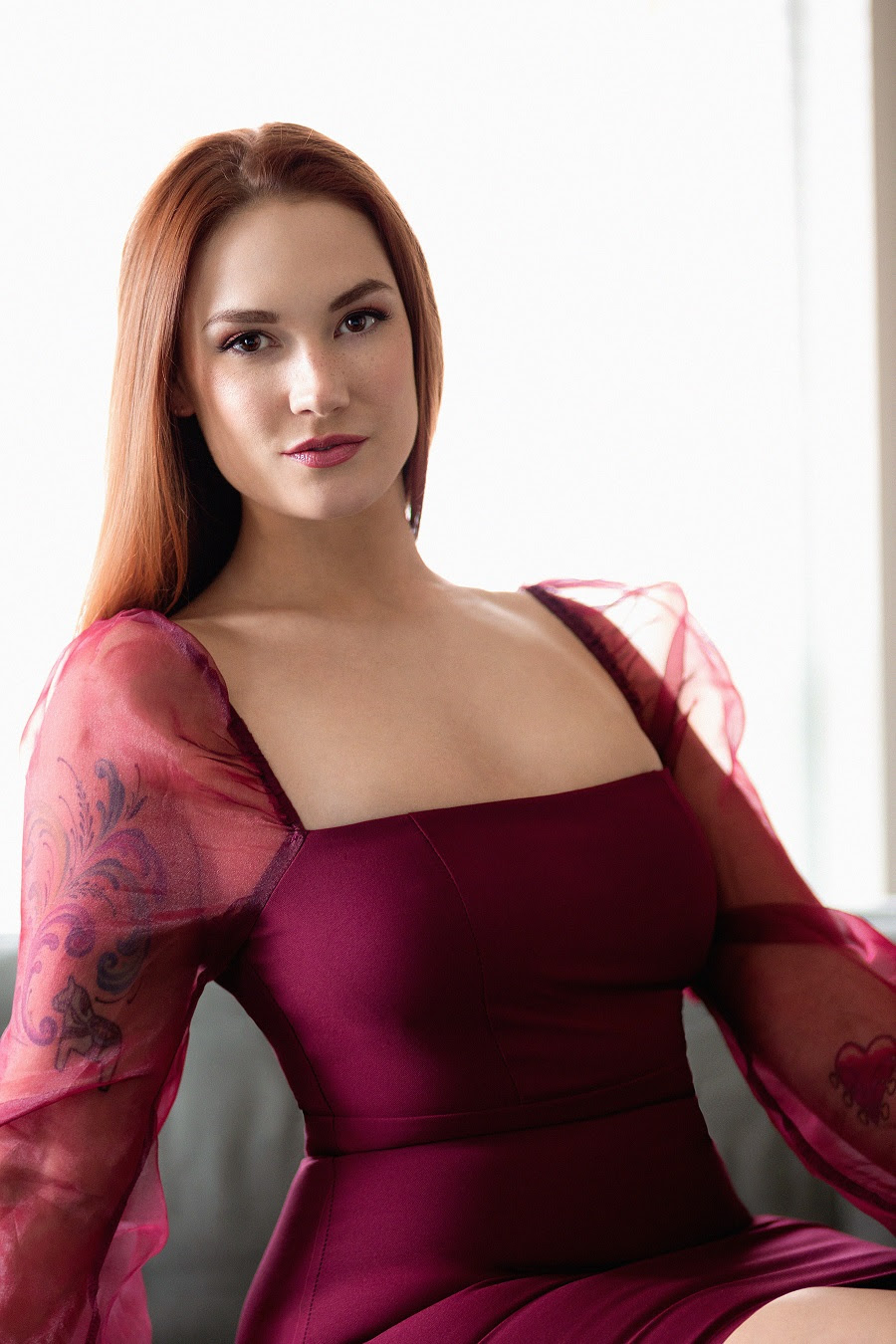 Siri Dahl to Host Live Twitch Stream, Fan Q&A Friday, September 3rd at 8pm  EDTRogReviews