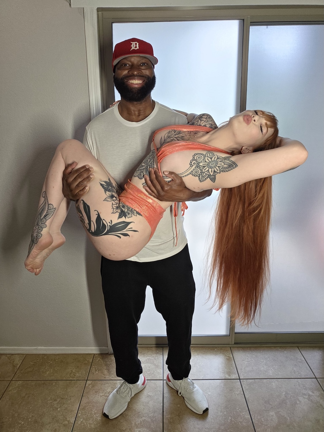Summer Sinclair's Latest Cuck Scene Ignites Fan Frenzy