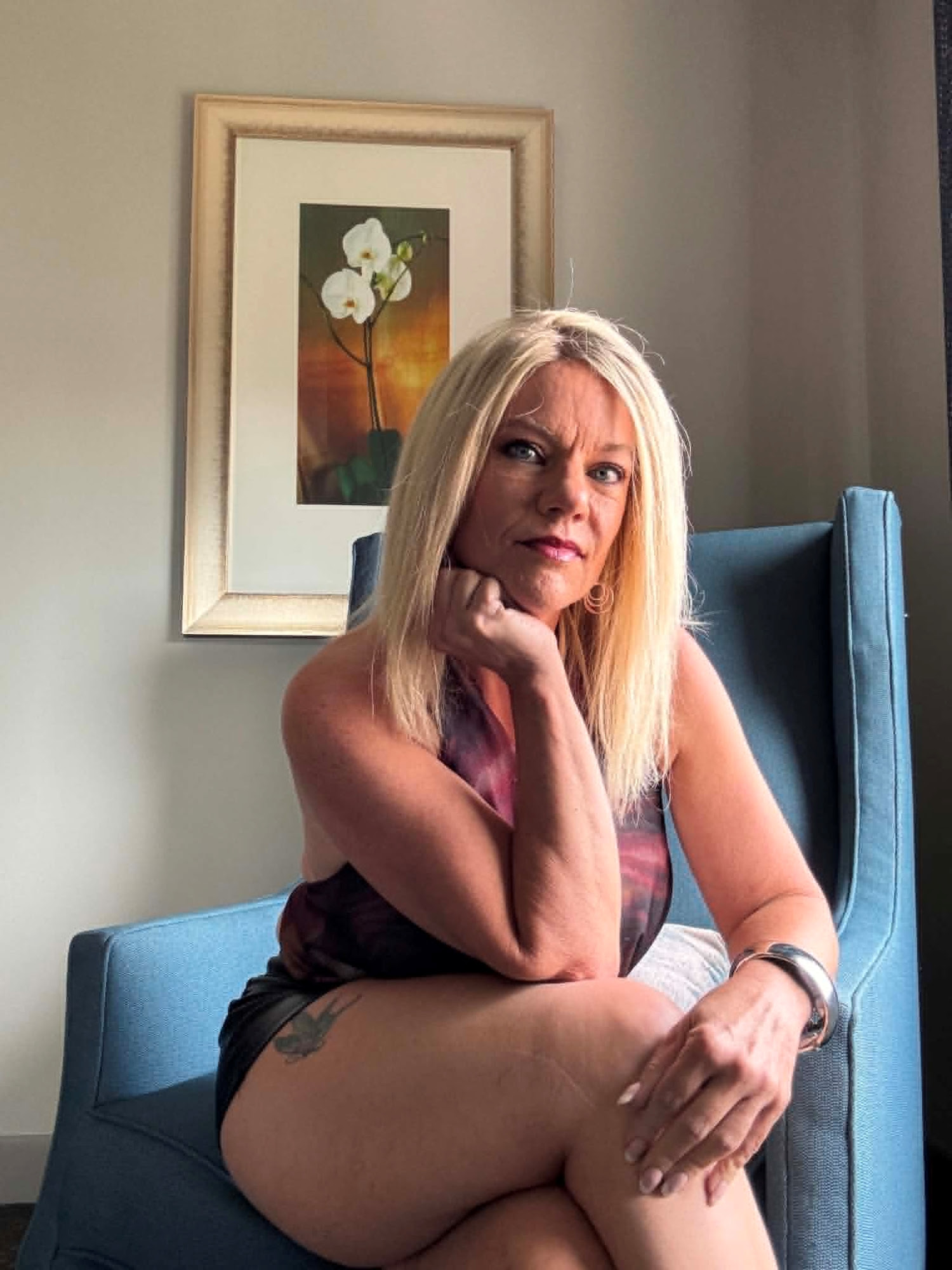Ms. Amanda Shares Her 32-Year Secret to Standing Out in Adult Content